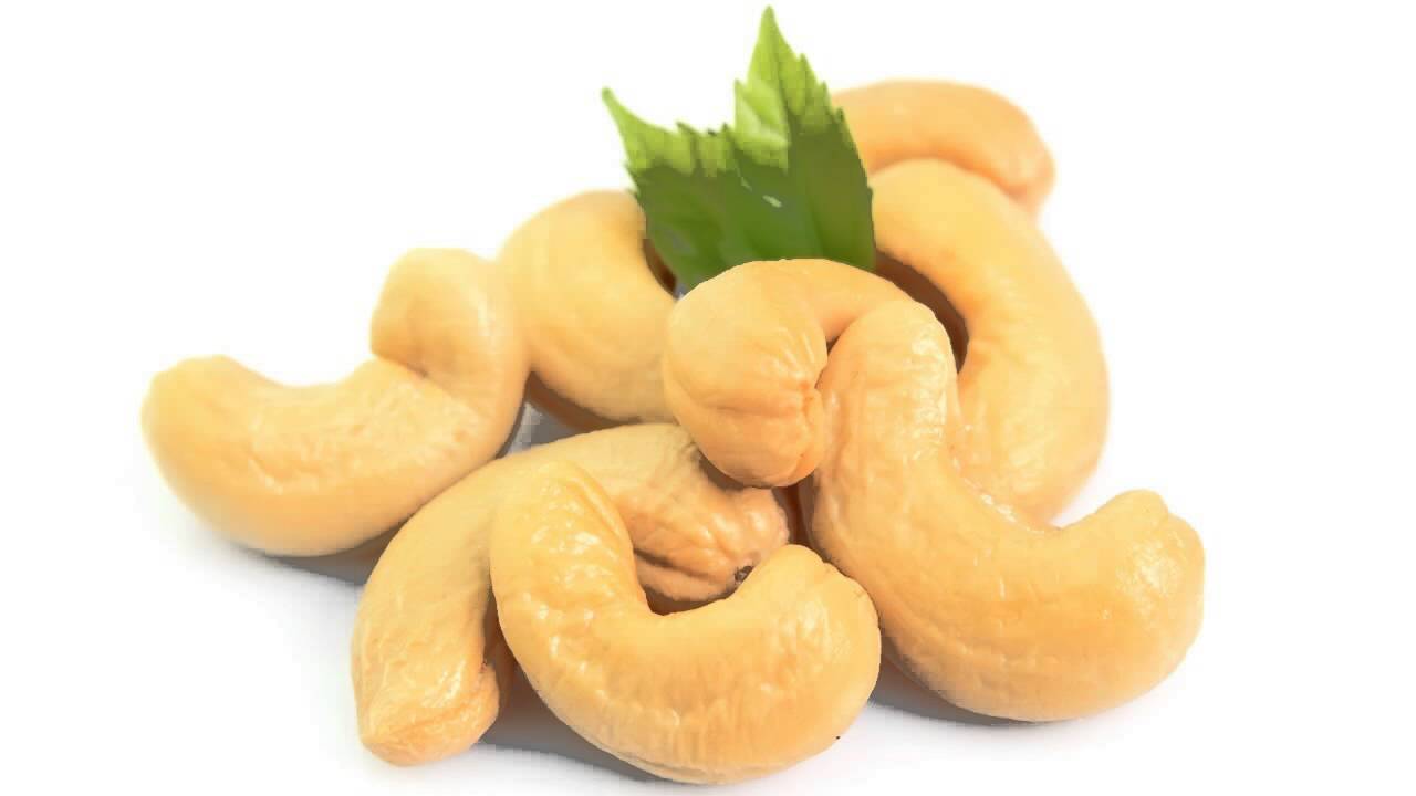 Cashew Nuts & it’s benefits - GOQii