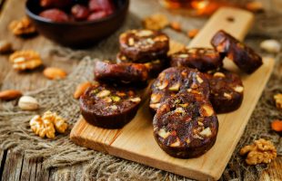 dates roll with seeds