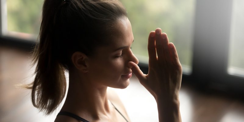 3 Breathing Exercises To Strengthen Your Lungs