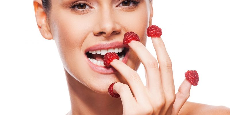 5 Foods To Help You Prevent Wrinkles Naturally!